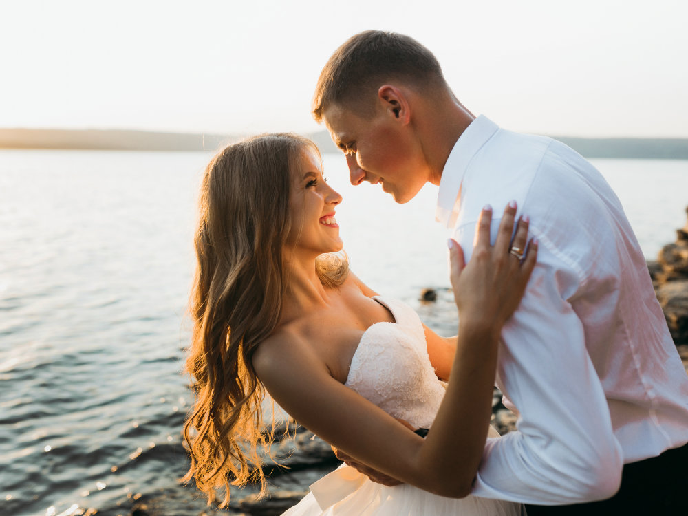 dayton-ohio-wedding-show-couple-1-1 Ohio Wedding Shows August Dayton Show Bride and Groom