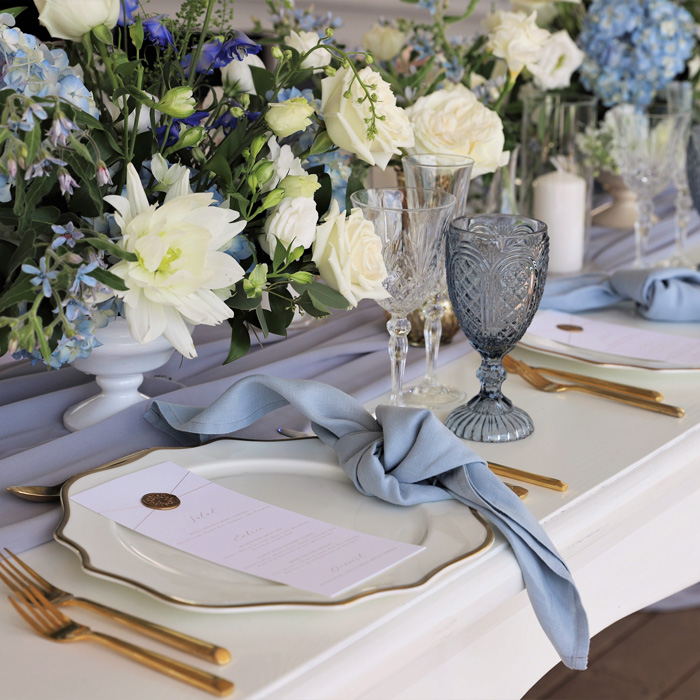 dayton-ohio-wedding-show-table-setting-decor-700x700 Dayton Wedding Show table decor